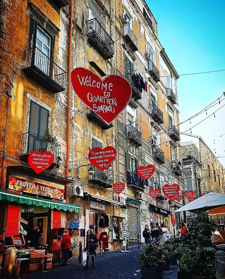 Vetranohouse In Spanish Quarter Naples Italy