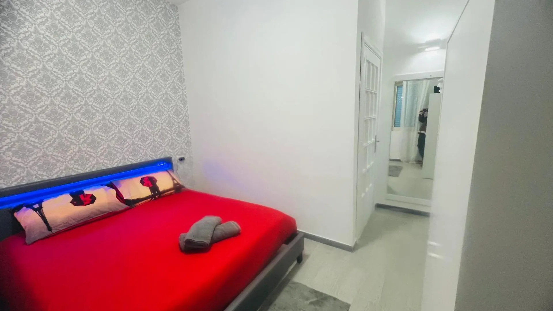 נאפולי Vetranohouse In Spanish Quarter 0*,  איטליה